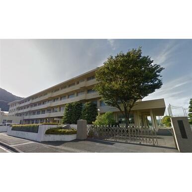 清水町立南中学校 距離:1,119m