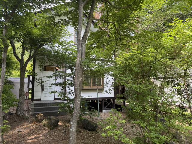 Tsumagoi, Gunma property