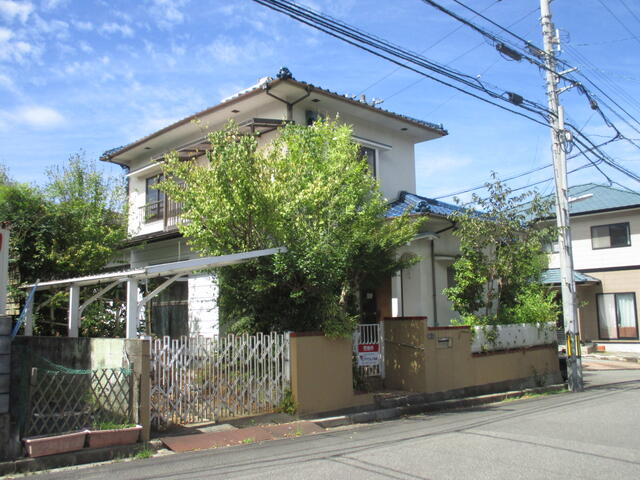松山市 下伊台町 2階建 ４ＤＫ 430万円