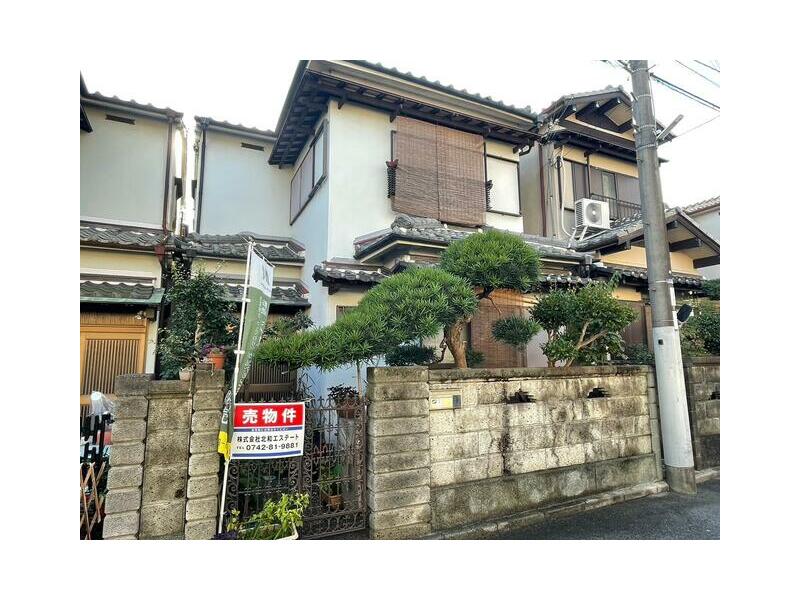 Koizumi-cho, Yamatokoriyama-shi, Yamatokoriyama (Yamato Koizumi station) 2F 4LDK

3.3 million yen