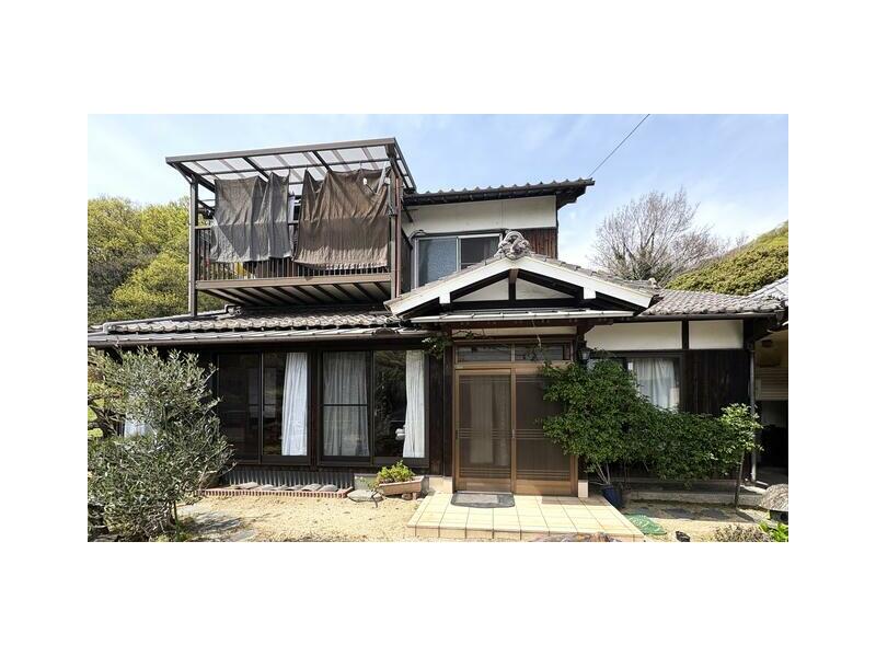 Asakuchi City, Yorishima Town (Satosho Station) 2-story building 6DK