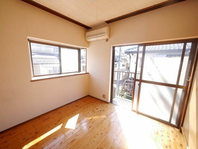 アットホーム 第２サンハイツ成田 ２０１ ２ｄｋ 提供元 株 タウンハウジング東京 多摩センター店 多摩市の賃貸アパート