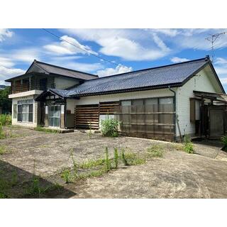 detached 喜多方市熱塩加納町宮川字並桜