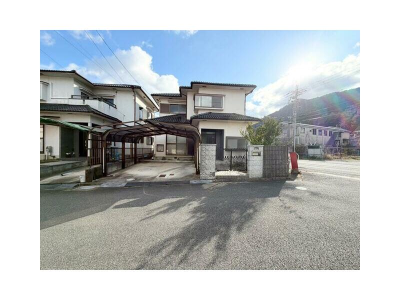 Kameoka City, Hatano-cho, Hirono Shirasuna (Kameoka Station) 2-story 4LDK