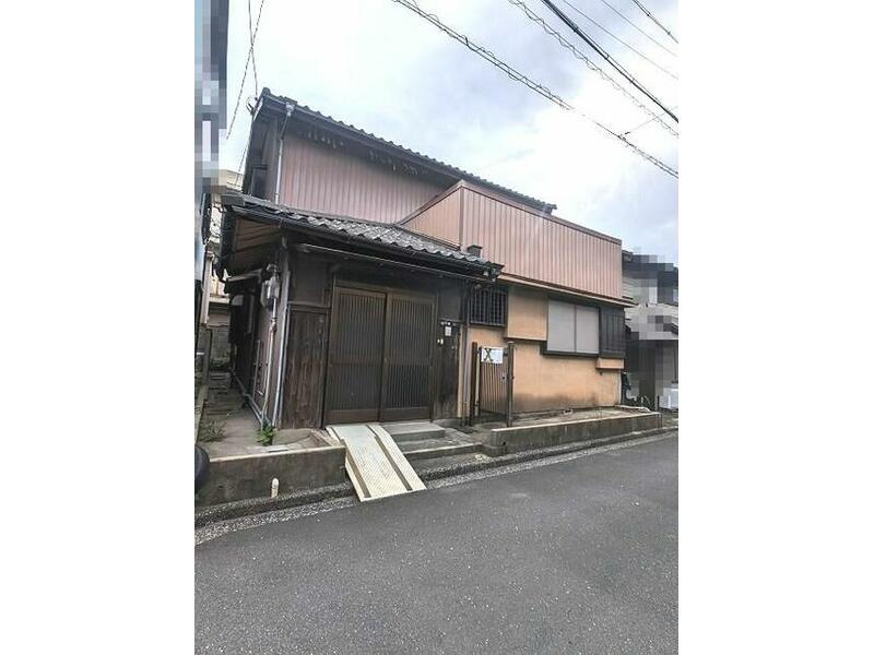 Yokkaichi City, Kitanaya Town (Yokkaichi Station) 2-story 6DK