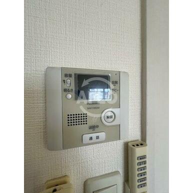 エルソル江坂　モニター付きインターホン