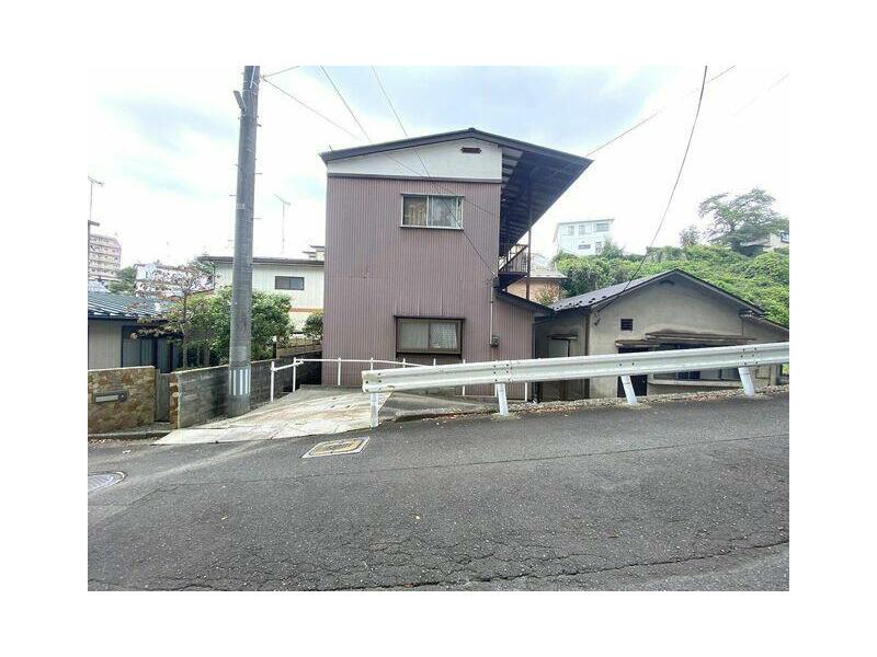 Asahi-cho, Shiogama-shi （Nishi Shiogama station） 2F 5K

2.7 million yen