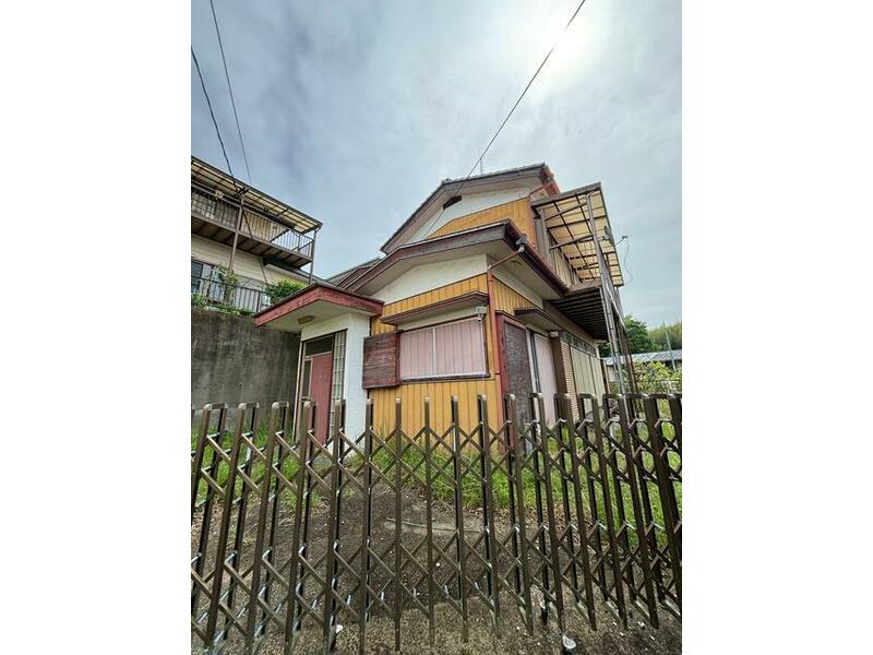 Kawai-cho, Wakaba-ku, Chiba City (Kamatari Station) 2-story 5DK