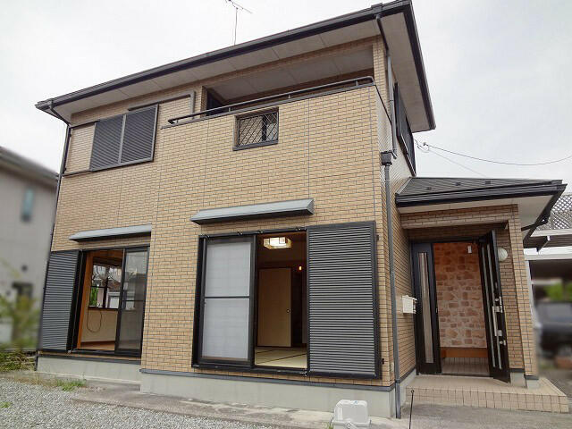 アットホーム 犬上郡豊郷町 大字安食南 豊郷駅 2階建 ４ｌｄｋ 犬上郡豊郷町の中古一戸建て 提供元 株 福屋不動産販売 近江八幡店 一軒家 家の購入