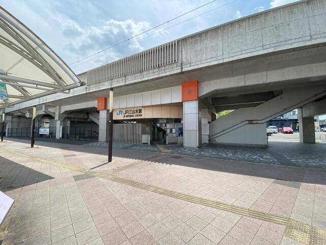 楽天市場】【送料無料】内履き 外履き 真っ白スニーカー