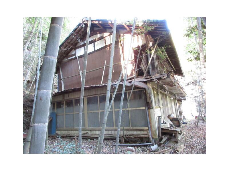 Hano-shi, Tokyo Oaza-Kami-Nagasawa （Agono Stn.） 2F 4DK

2,800,000 yen