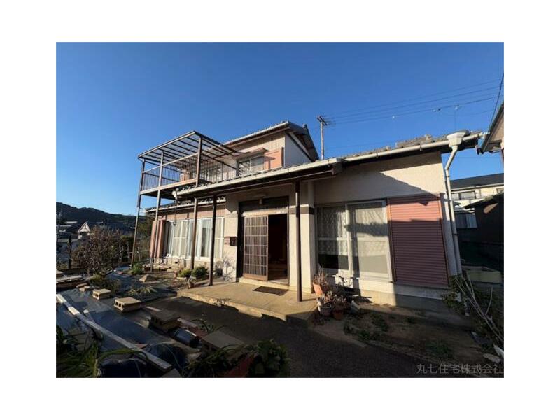 Gamagori City, Katahara Town, Nishitofu (Nishiura Station) 2-story building 7DK