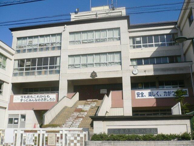アットホーム 越谷市 北越谷５丁目 北越谷駅 2階建 ４ｌｄｋ 越谷市の新築一戸建て 提供元 埼玉相互住宅 株 東越谷店 一軒家 家の購入