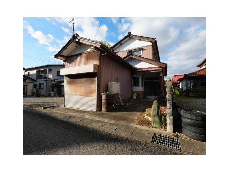 Sakata City, Aza Shinmachi (Sunagoshi Station) 2-story 5K