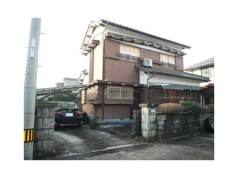 [Bus] Nagahoribashi bus stop, 4 minutes walk