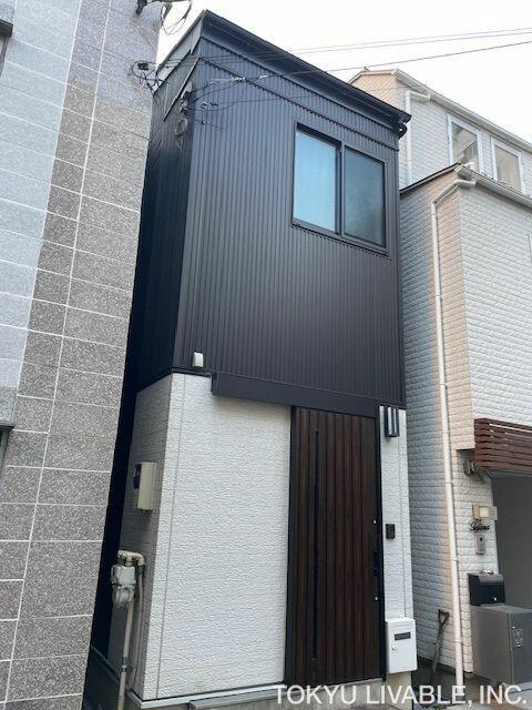 Cheap house for sale in Taito, Tokyo