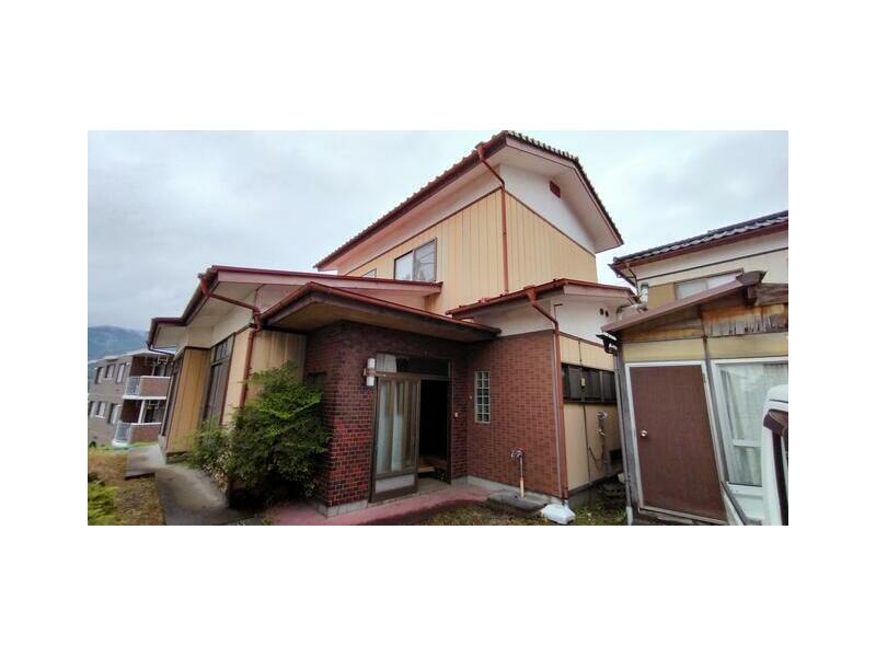 Ofunato City, Akasaki Town Aza Sano (Mori Station) 2-story building 5DK