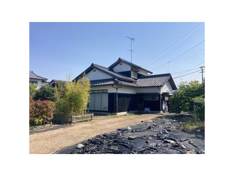 Nishijo City Kawaratsu (Iyo-Komatsu Station) 2-story 5DK