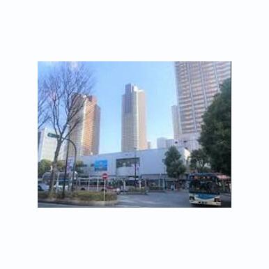 武蔵小杉駅 距離:538m