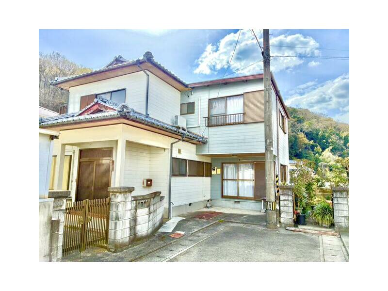 Yoshinogawa City, Yamakawa-cho Kawada (Kawada Station) 2-story building 6SDK