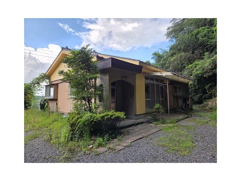 Kanoya-city, Shinei-cho, Kanoya 4DK

1.7 million yen