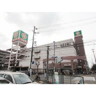 ライフ【新大阪店】西三国1丁目 距離：166m