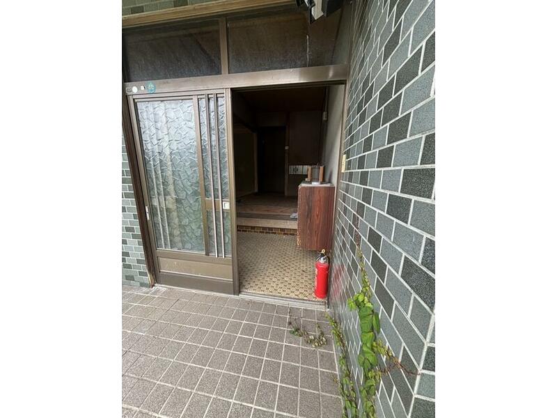 Katsuura-machi, Katsuura-gun, Aichi 2F 4LDK

1.8 million yen