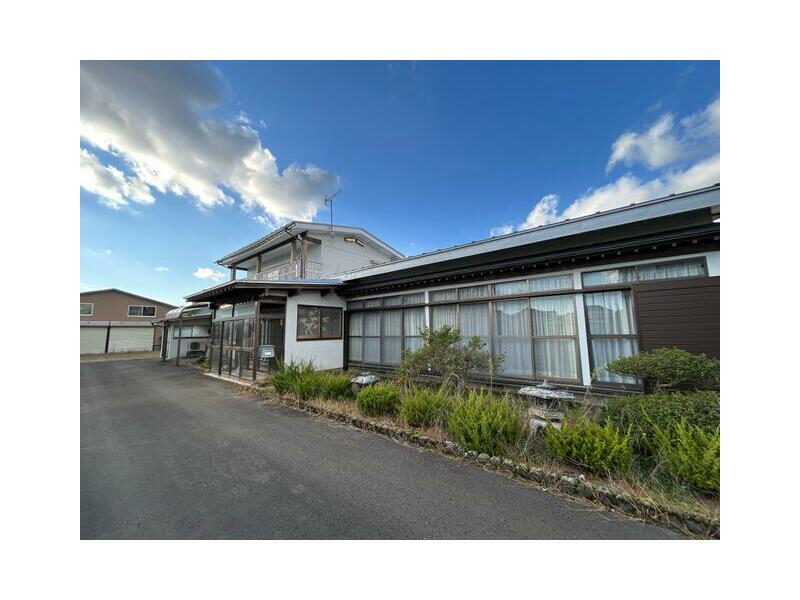 2-story building, 9DK in Shimonoseki, Noshiro City