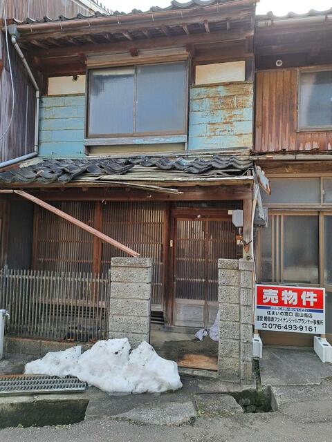 townhouse 射水市八幡町１丁目