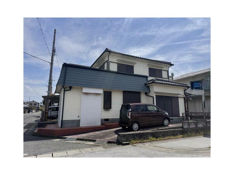 Hikone City, Hinatsucho (Kawase Station) 2-story building 5LDK