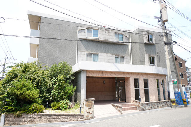 アットホーム 北九州市小倉北区 足立2丁目 2階 3ldk 提供元 株 不動産すまラボ 北九州市小倉北区の賃貸マンション アットホーム 北九州市小倉北区 足立2丁目 2階 3ldk 提供元 株 不動産すまラボ 北九州市小倉北区の賃貸マンション