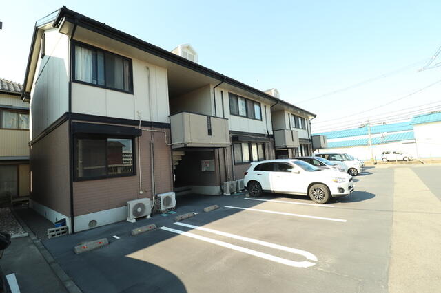 賃貸 敷金・礼金なし 駐車場2台込 鉄筋コンクリートマンション