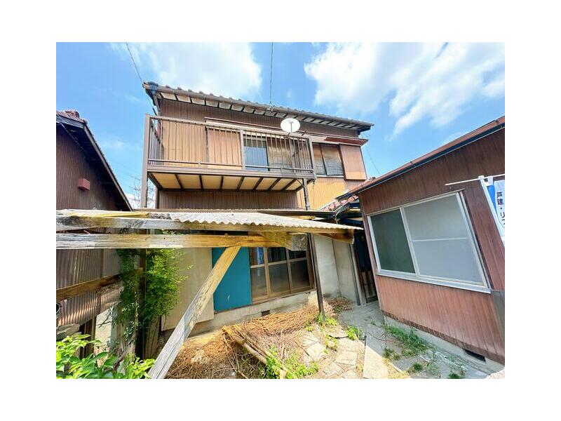 Inazawa City, Kusakabe Higashimachi 2-chome (Kiyosu Station) 2-story 6DK
