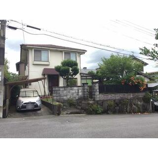 In Minamiyamashiro Village, Sagarakugun, at Oikuigahara, Furunoko (Tsukigaseguchi Station), 2 stories, 5 bedrooms, priced at 5.8 million yen.