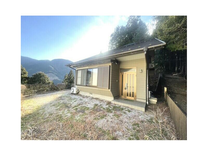 Nishitama District, Okutama Town, Hikawa (Okutama Station) 2-story 3LDK