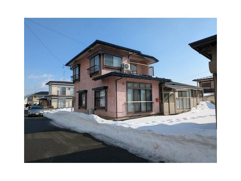 Yahata-Hirai City Okuzawa 18th District (Okuzawa Station) 2-story 5SLDK