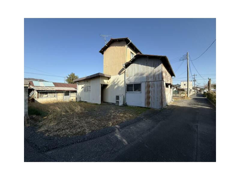 Ashikaga-shi, Ashikaga （Omata station） 2F 3LDK

2.7 million yen