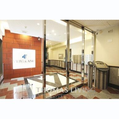 安心のオートロックです。