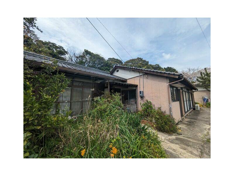 Shimonoseki City, Hikonoshima Enoura-cho 4-chome (Shimonoseki Station) Single-story building 5DK