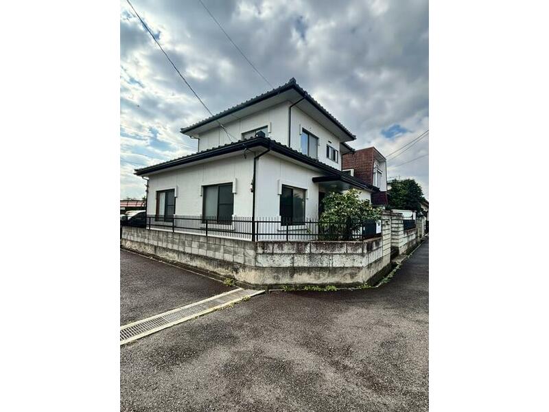 Fukushima City, Minamisawamata, Shimonaramatsu (Kamimatsukawa Station) 2-story building 6DK