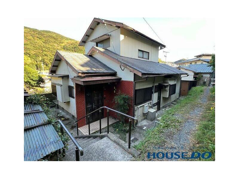 Nagasaki City, Yano-hira 4-chome (Hotaru Chaya Station) 2-story building 5DK