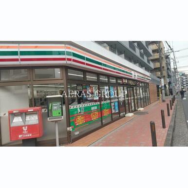 セブン-イレブン 江古田駅南店 距離:64m