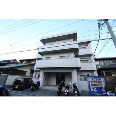 アットホーム サンヒルズ洋光台 2階 1k 提供元 株 良和ハウス 府中店 広島市南区の賃貸マンション アットホーム サンヒルズ洋光台 2階 1k 提供元 株 良和ハウス 府中店 広島市南区の賃貸マンション