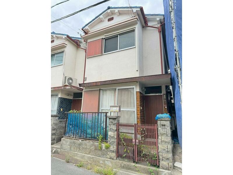 Hirakata City, Yamanoue Kitamachi (Hirakata City Station) 2-story 3DK