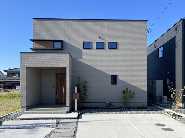 2階建て「半平屋」の家-Piatta｜むぎくら｜栃木県宇都宮市で注文