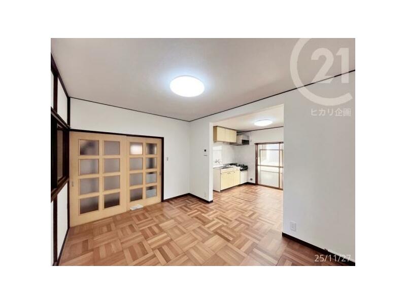 Musashimurayama City, Shinmei 4-chome (Kamikitadai Station) 2-story 3LDK