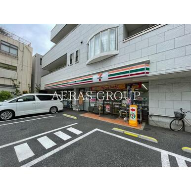 セブンイレブン北区志茂2丁目店 距離:128m