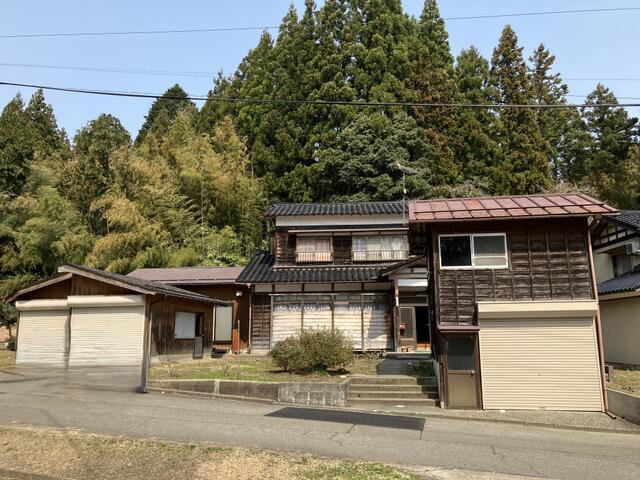 Cheap house for sale in Izumozaki, Niigata