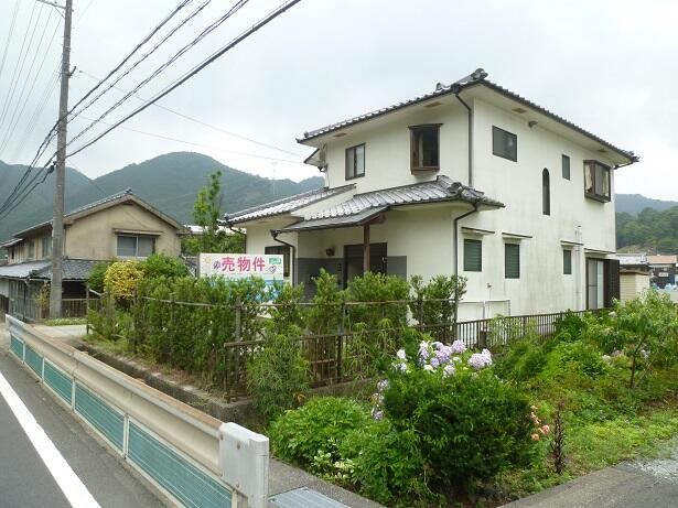 アットホーム 姫路市 安富町塩野 姫路駅 2階建 ５ｌｄｋ 姫路市 の中古一戸建て 提供元 株 ファースト商事 一軒家 家の購入