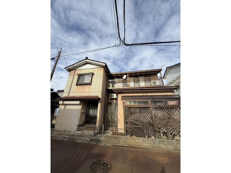 Sanjo City, Shimada 2-chome (Kita Sanjo Station) 2-story 6DK